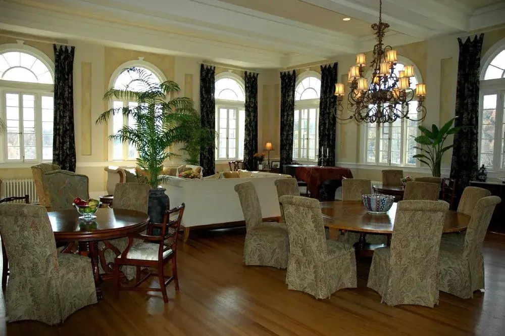 The Firehouse Inn