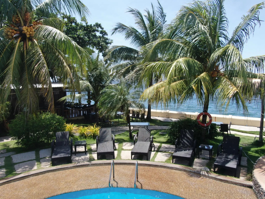 Thalatta Resort