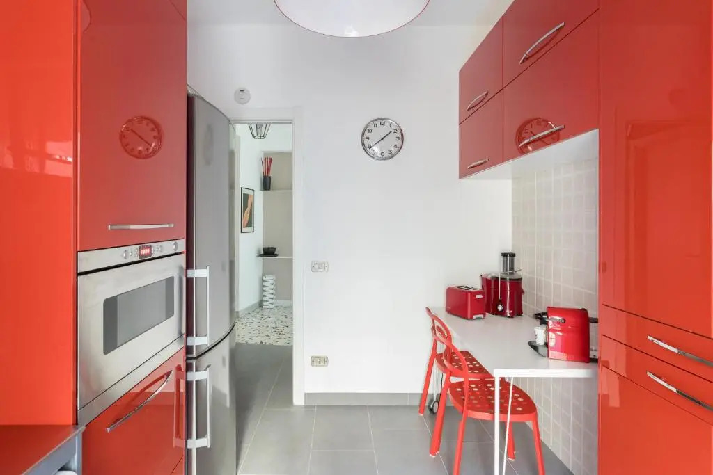 Amoretti Apartment, 6 persone, 3 camere, 2 bagni, balcone, Wi-Fi, Metro B Monti Tiburtini
