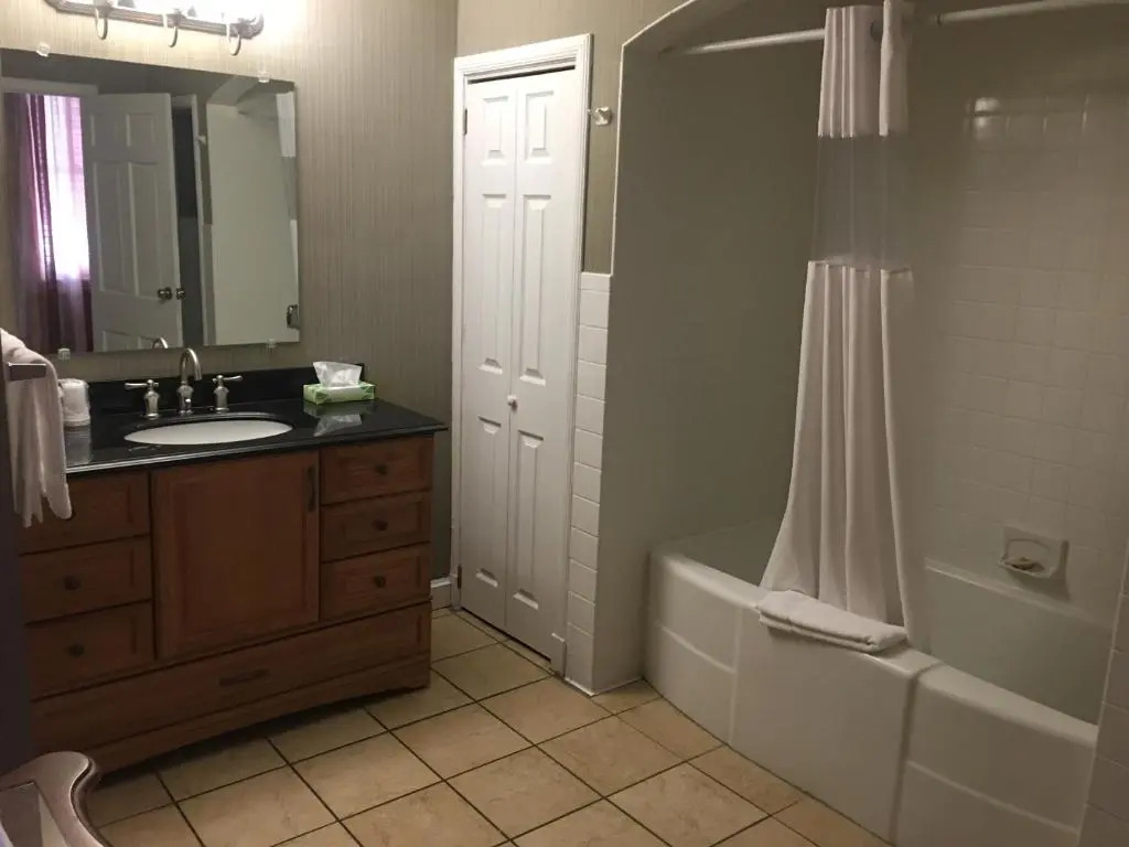 Island House Historic Vacation Rentals