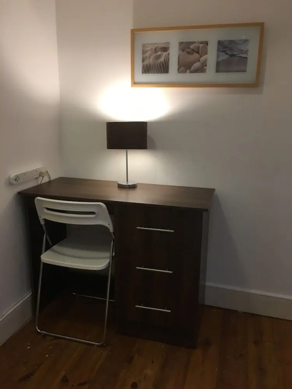 One Bedroom Apartment Central Newcastle