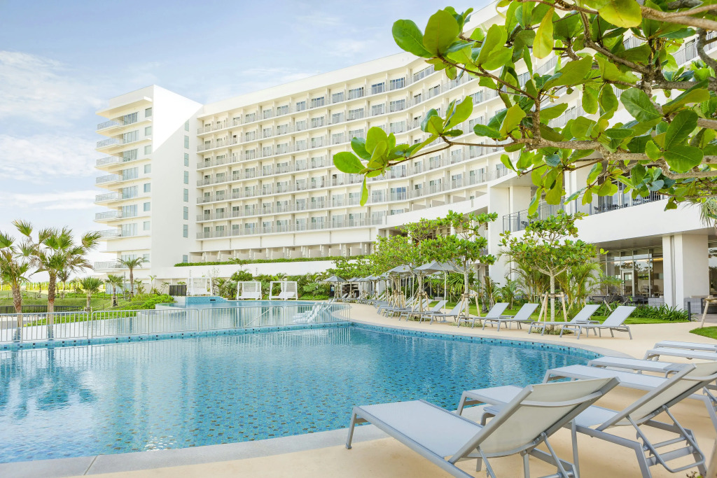 The Beach Resort Sesoko by Hilton Club