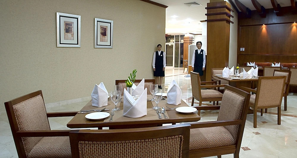 Chelsea Gardens Hotel Apartment