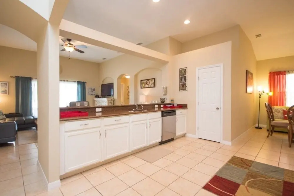 4 Bed Private Pool With Game Room 4 Bedroom Home by RedAwning
