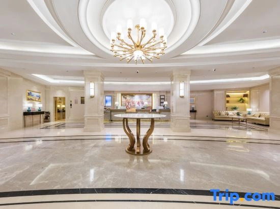 Vienna Hotel Dehong Longchuan