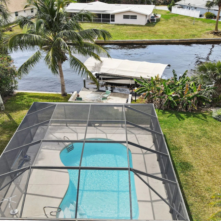 Little Paradise - 3 2 Yacht Club Area With Pool