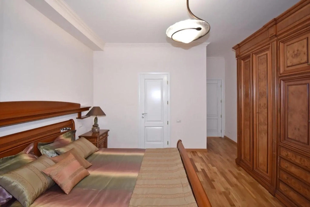 Aram Street, 2 bedrooms Beautiful, Modern apartment DI723