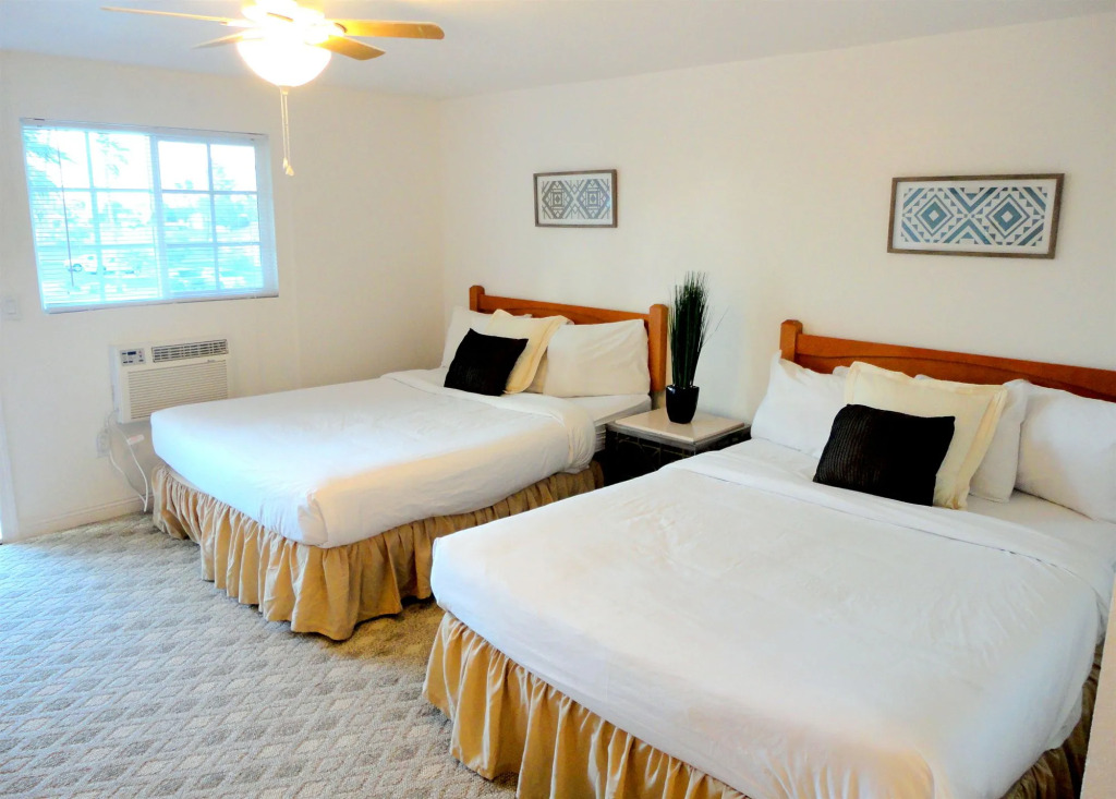 Inn at Palm Springs