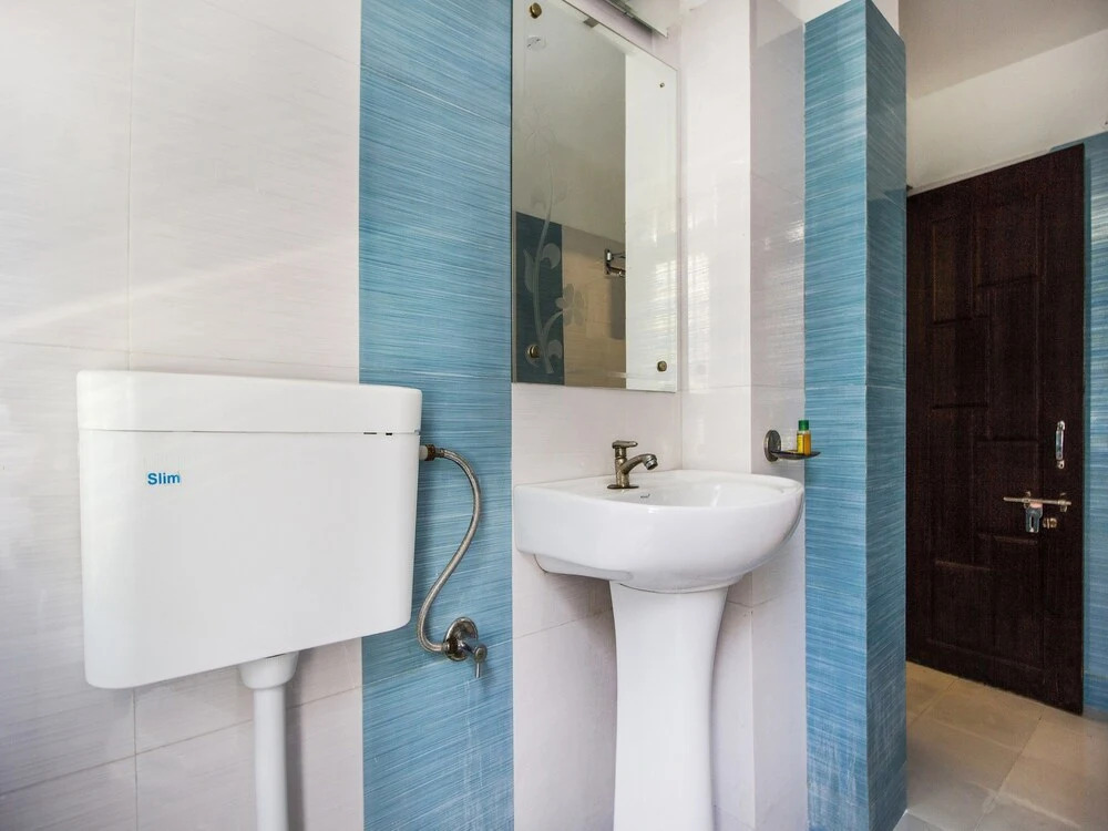 FabHotel Luxurs Gopalpura