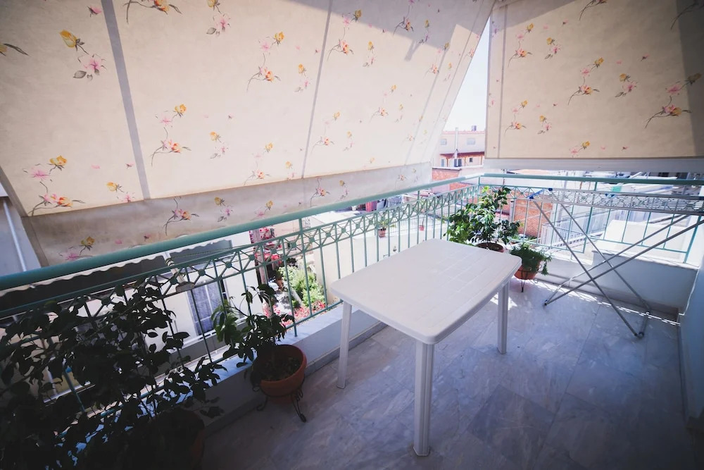 Apartment on Nikaias 5