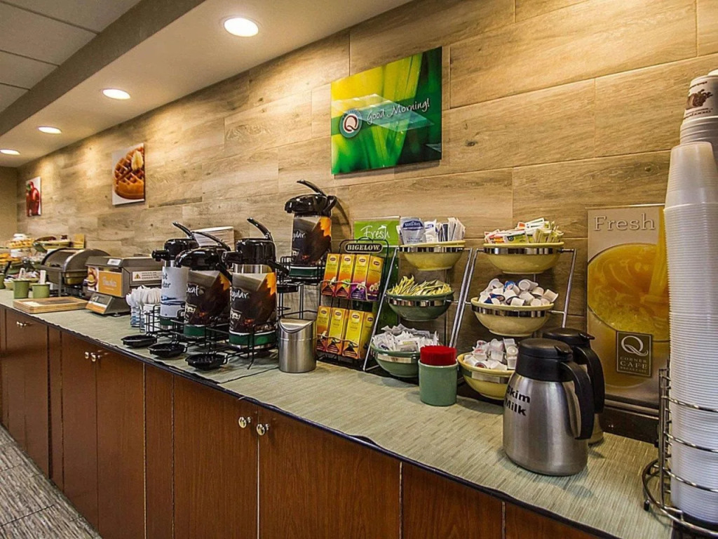 Quality Inn & Suites Fishkill South near I-84