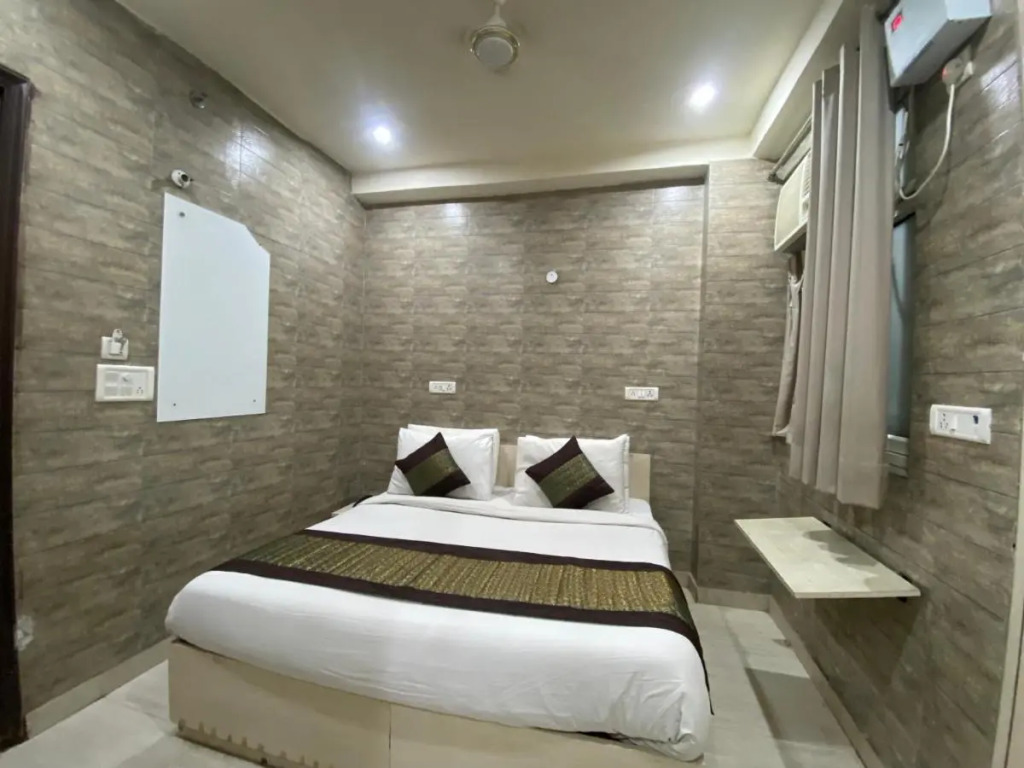 Hotel Red Chilly