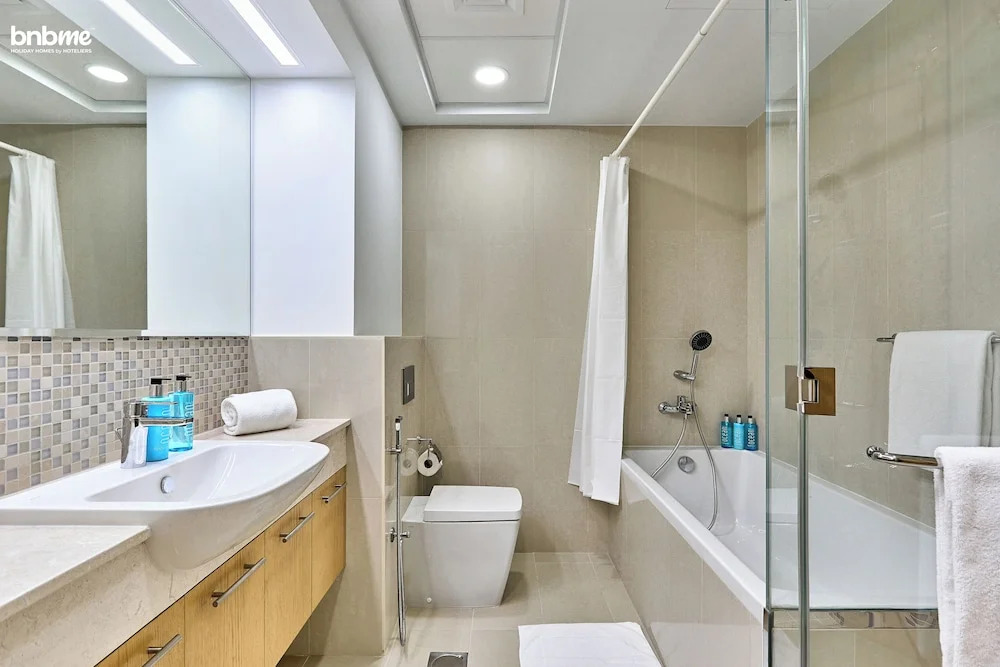 bnbmehomes-Cozy 1B nr Dubai Fountain-307