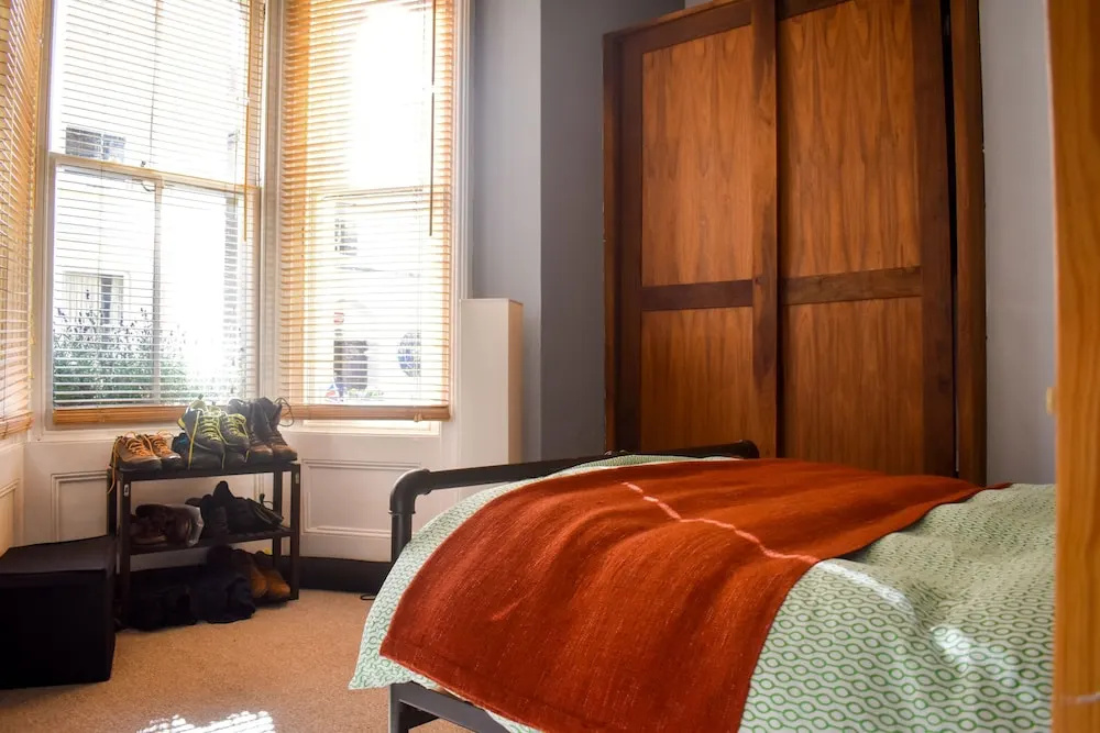 Trendy 1 Bedroom Kemptown Flat Near The Seafront