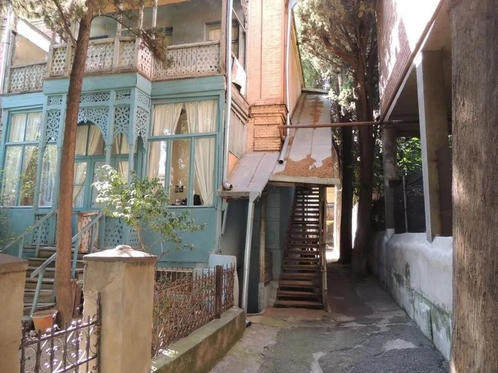 Mekos Hostel