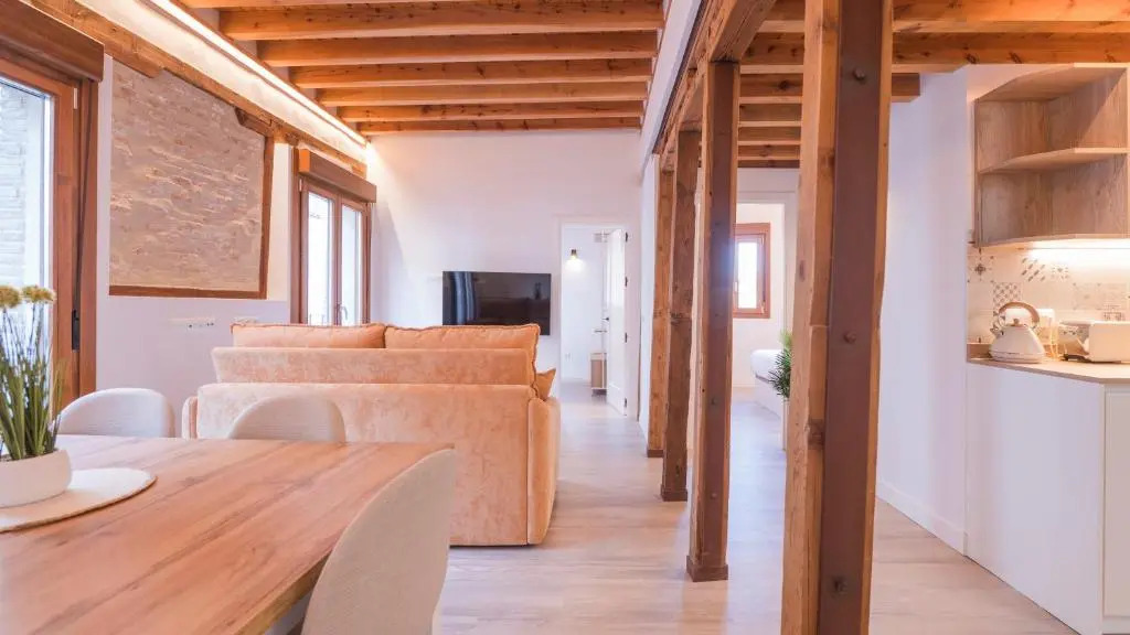 Casas de Trastámara by Toledo AP