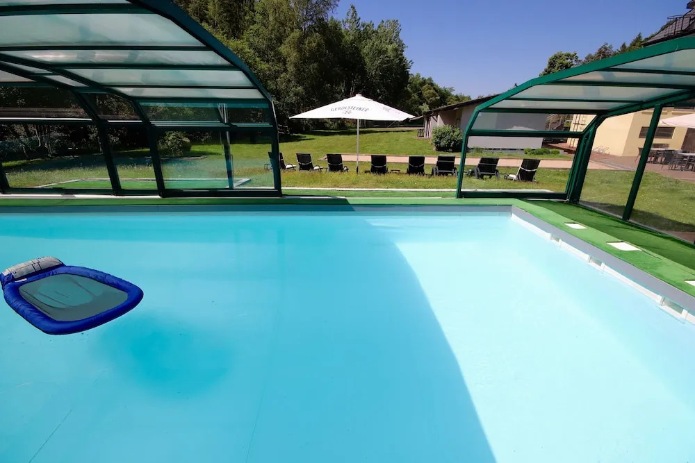 Hotel Val de lOur