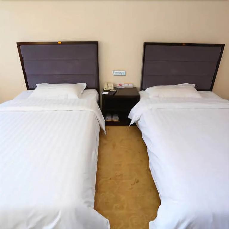 Super 8 Hotel