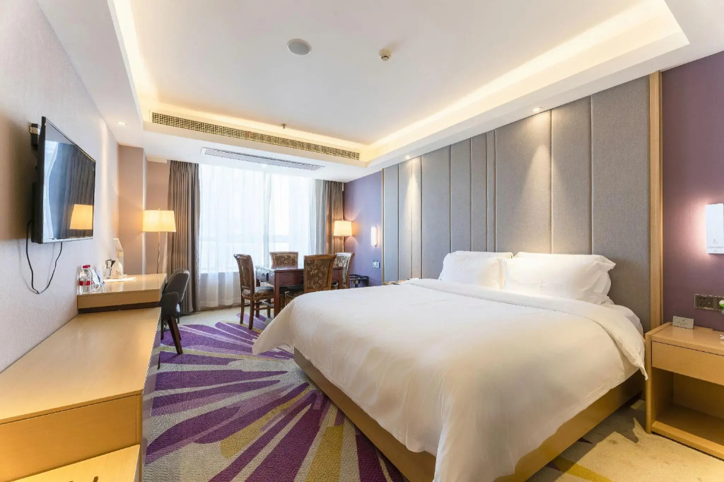 Lavande Hotel Qijiang High-speed Railway Station