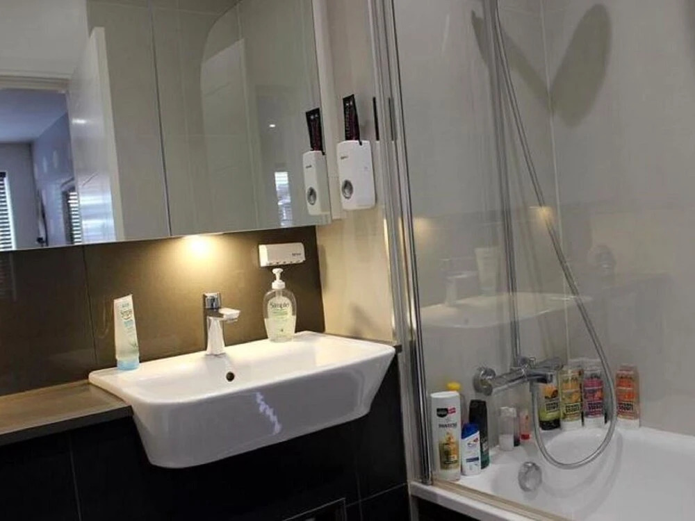 Chic Apartment in London near Royal Air Force Museum