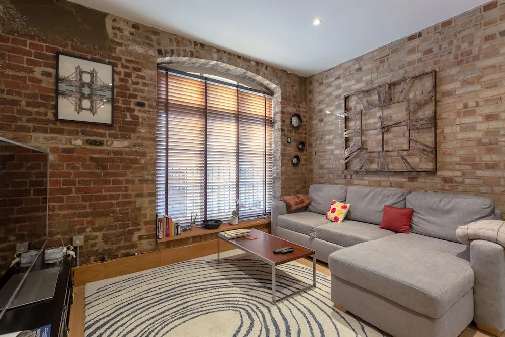 1 Bedroom Apartment Near London Bridge