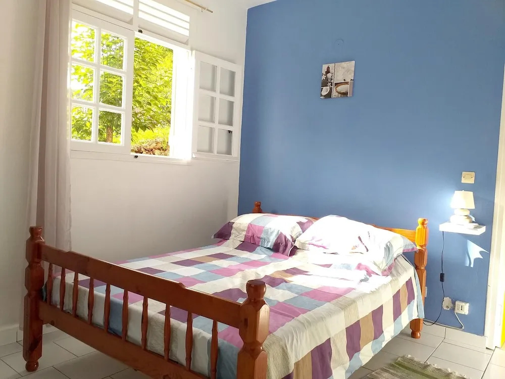 Apartment With one Bedroom in Le Gosier, With Enclosed Garden and Wifi - 3 km From the Beach