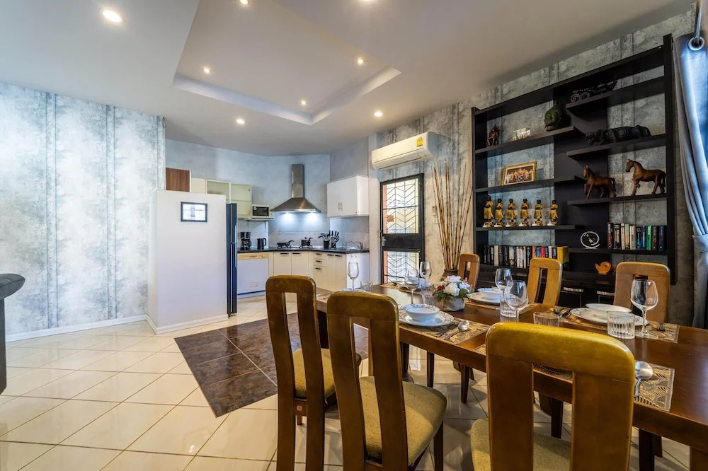 3 Bed Pool Villa - S102