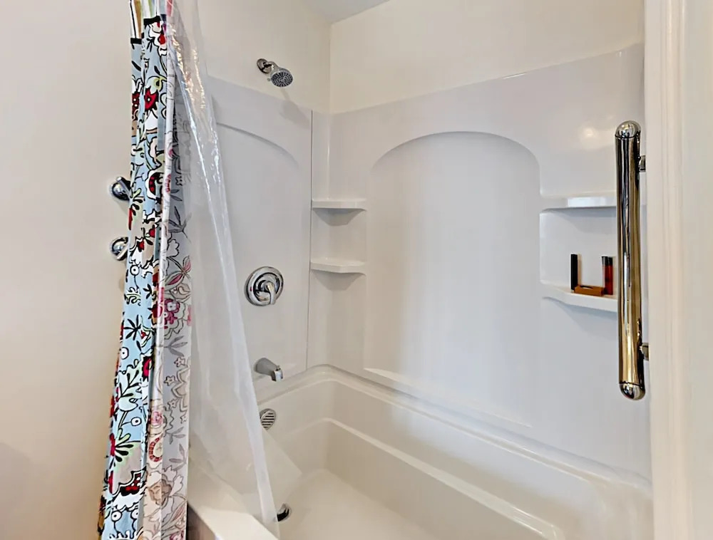 15C Atlantic Ave Condo 2 Bedrooms 2 Bathrooms Condo