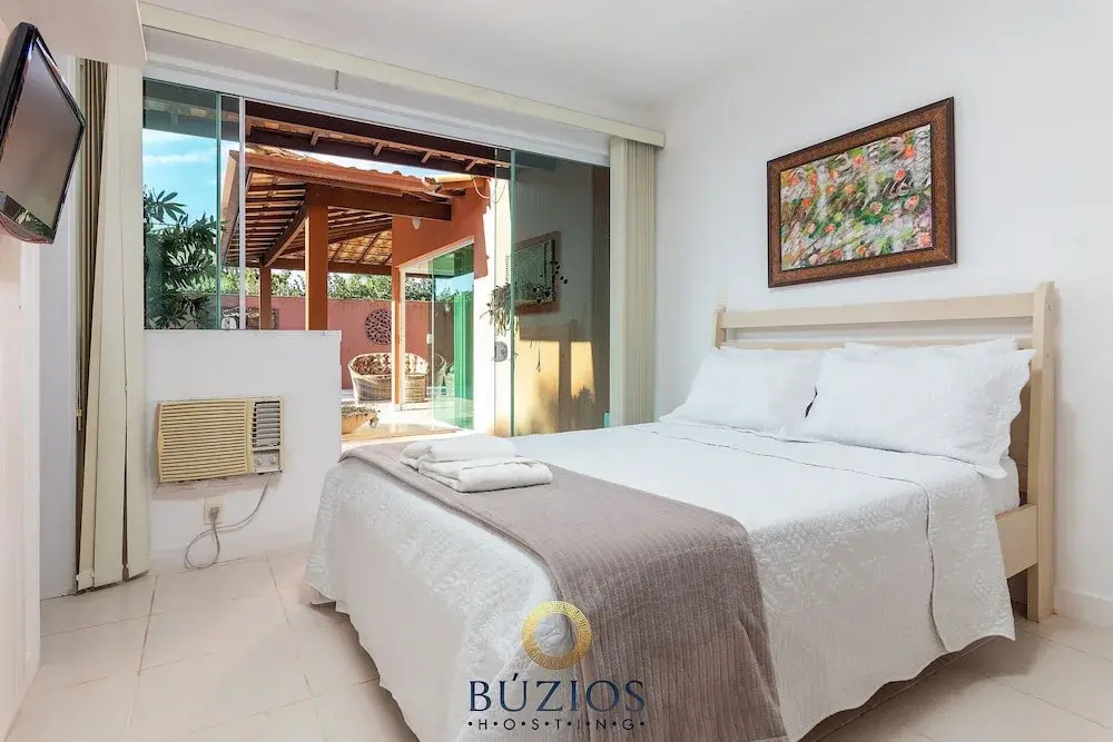 Bz36 600m Rua das Pedras Casa c piscina