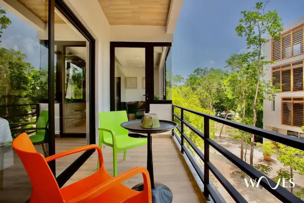 4 Br Private Rooftop Pool Spacious Exclusive