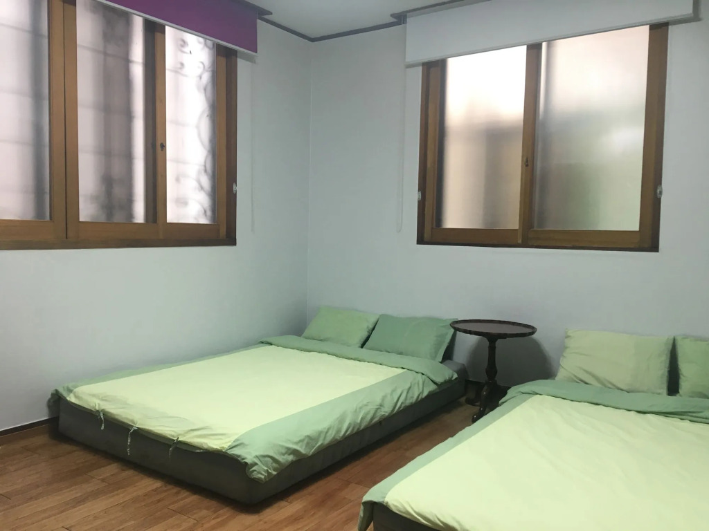 OYO Hostel Myeongdong 5