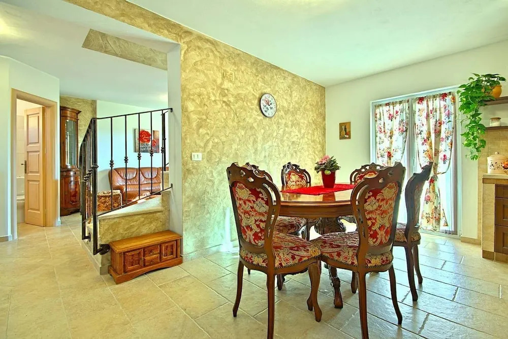 Villa Mala