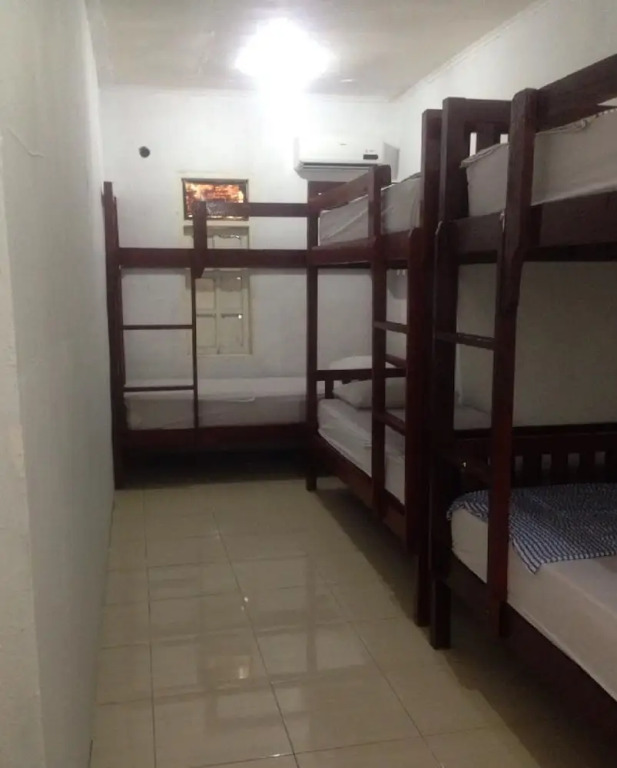 Good For Ya Knee Hostel - Adults Only