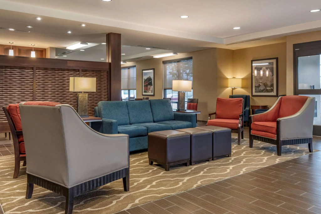 Comfort Inn PA Turnpike - 1-81