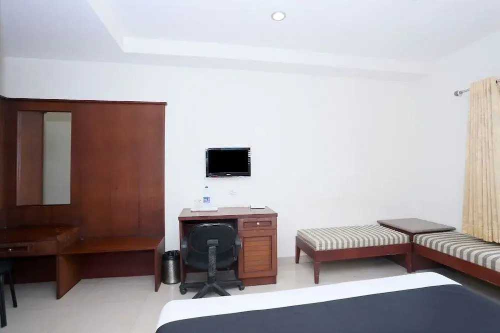 Oyo Flagship 41696 Hotel Tri-Star Regency