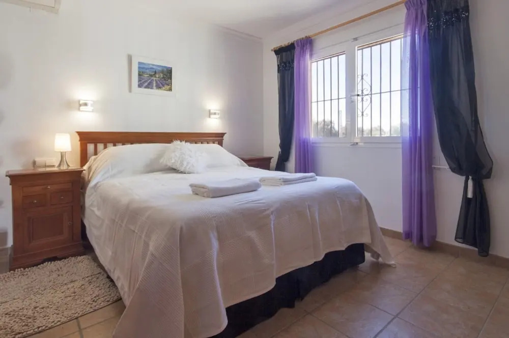 Villa - 3 Bedrooms with Pool and WiFi - 105021