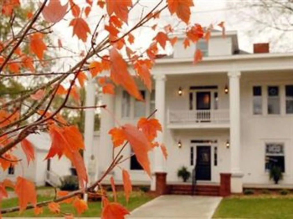 Sparrow Grove Manor