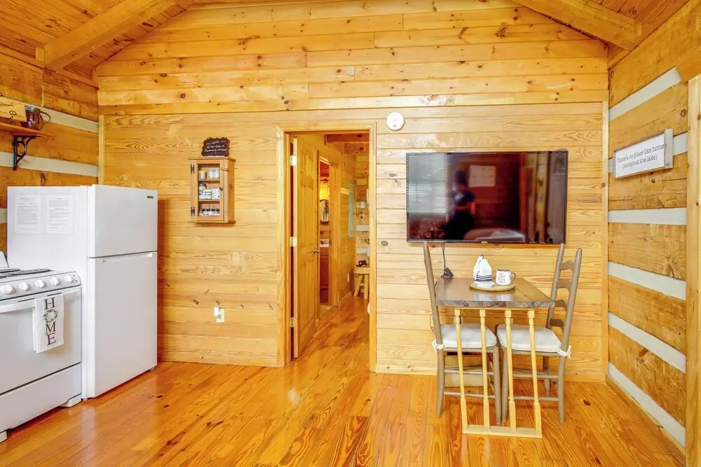 Rivers View - Cherokee Lake Cabin w/ Fire Pit!