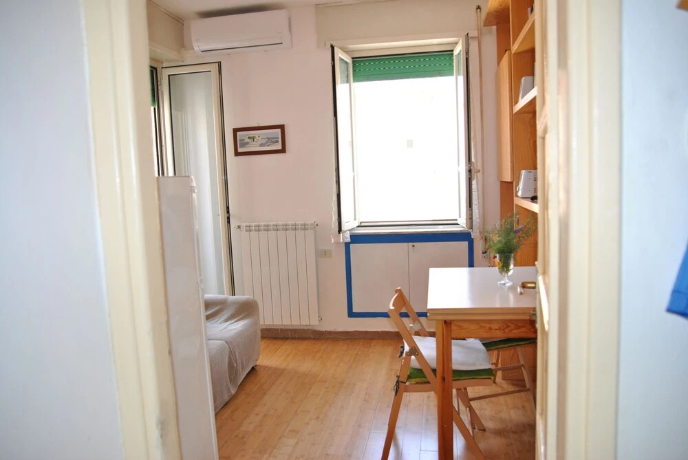 Puppy Home Two-room Apartment 100 Meters From the Beach