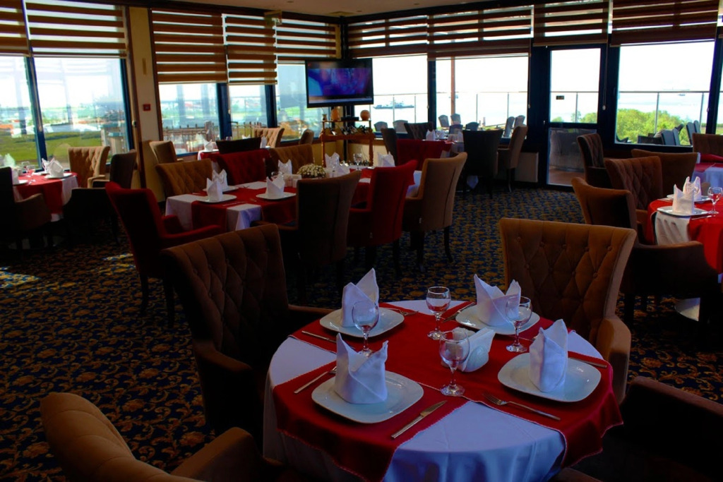 Elegance Resort Hotel & SPA Wellness-Aqua