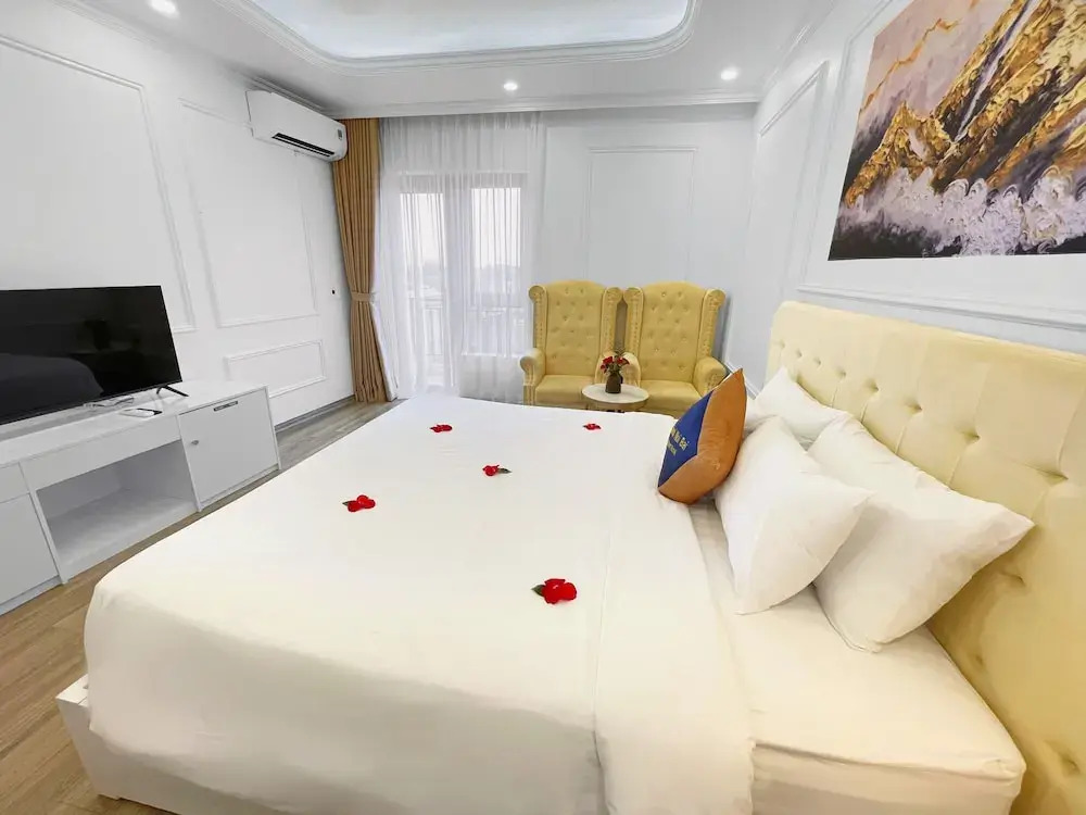 Hanoi Airport Suites Hostel