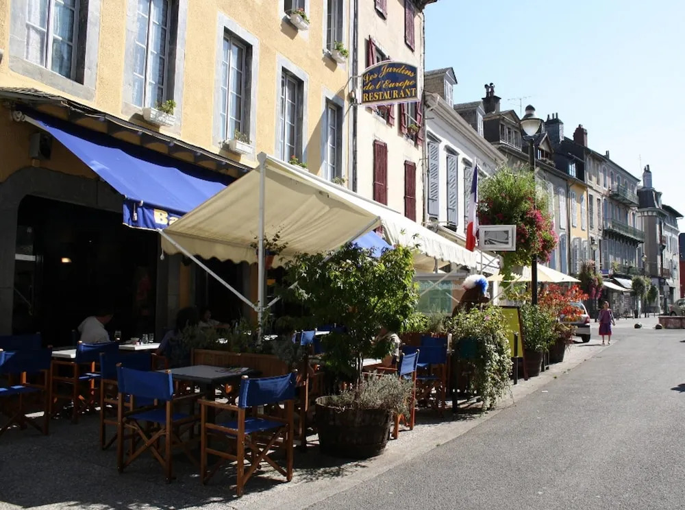 Apartment With one Bedroom in Bagnères-de-bigorre, With Wonderful Mountain View, Terrace and Wifi