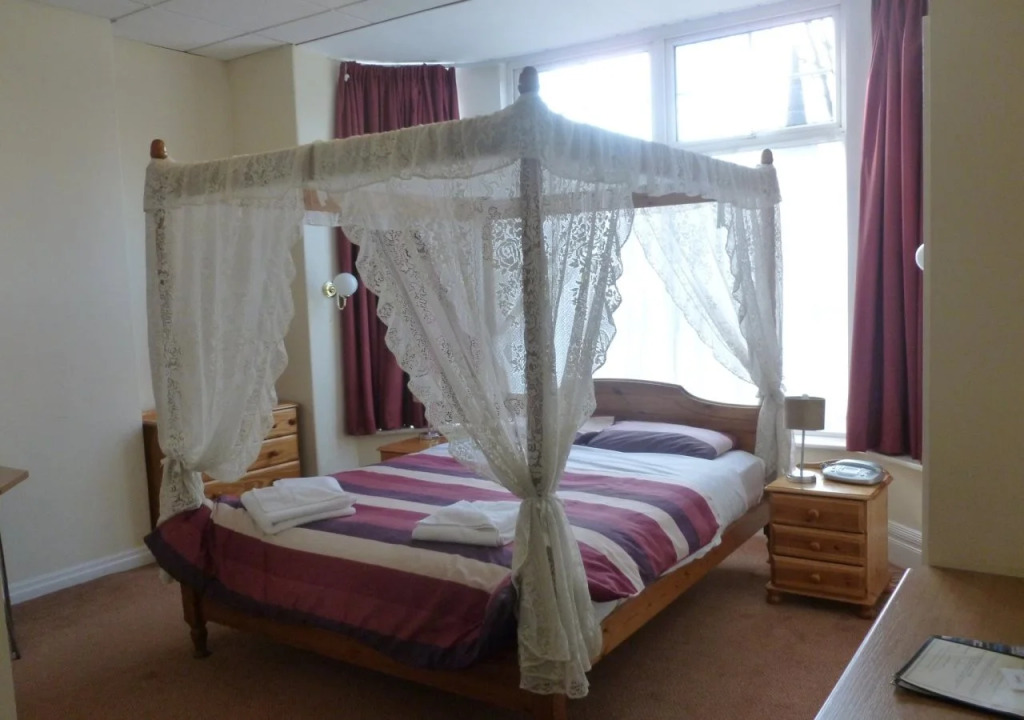 Ascot Grange Hotel & Apartments