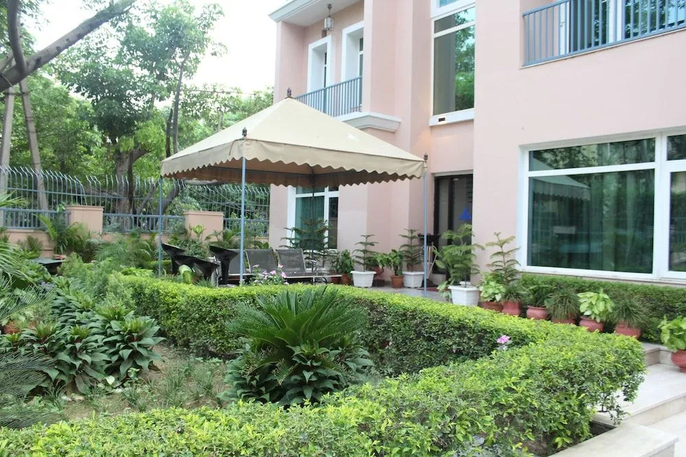 Royal Residence Iffco Chowk