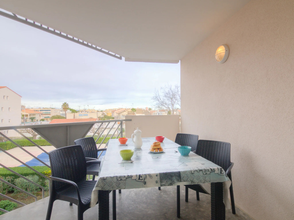 Apartment Les Caraïbes-1 by Interhome