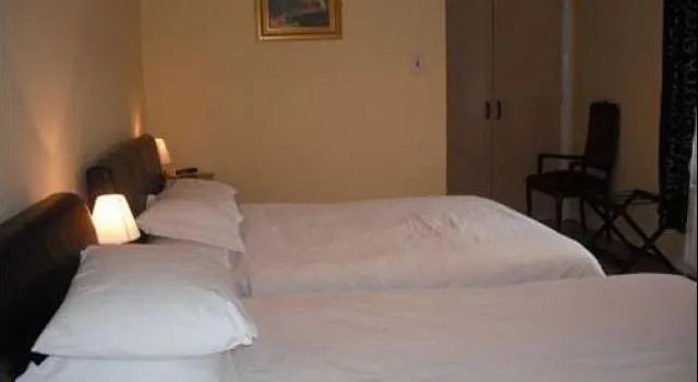 Iona Inn