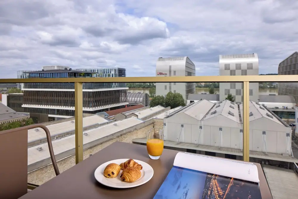 Quality Aparthotel Bordeaux Saint-Jean