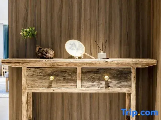 Tea Horse Garden Resort (Kunming Dianchi Xishan Scenic Area)