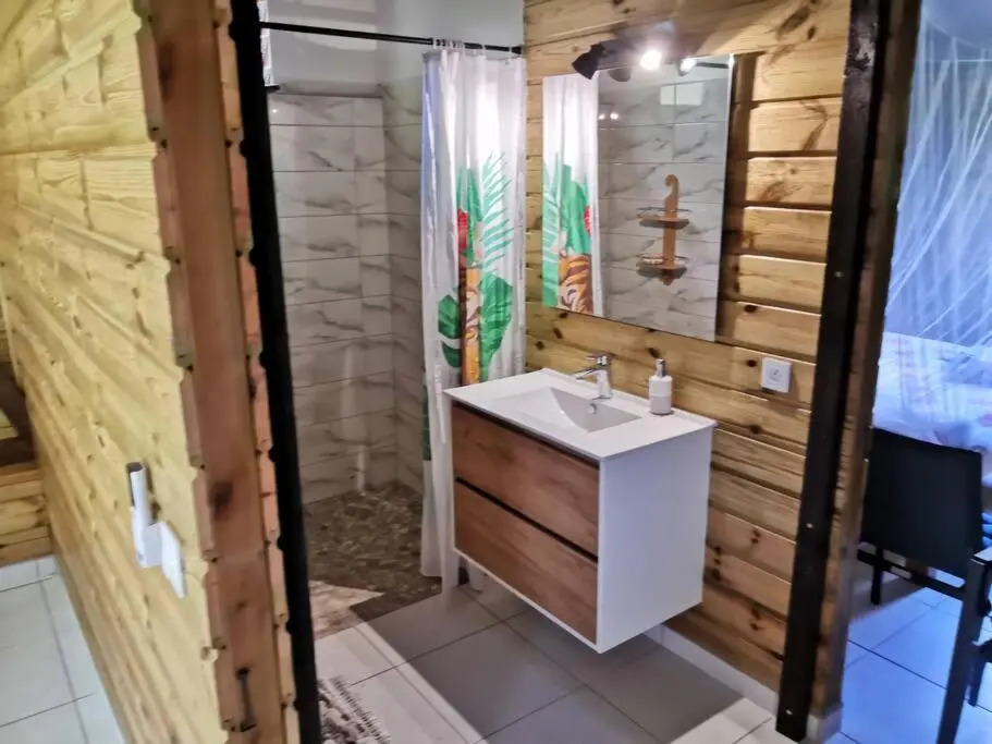 BLUE MARLIN BUNGALOW NEUF 4 PERSONNES