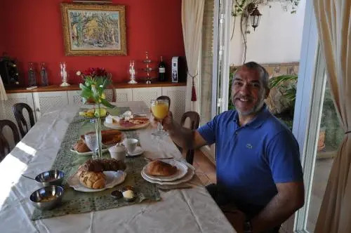 Welcome Inn Nerja guest house Luxury Bed & Breakfast
